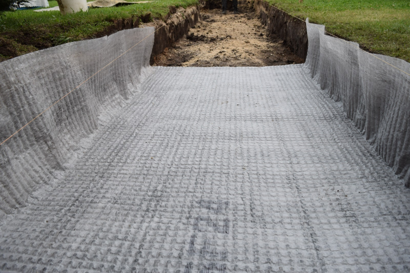 Что разрушит вашу садовую дорожку? Как предотвратить?