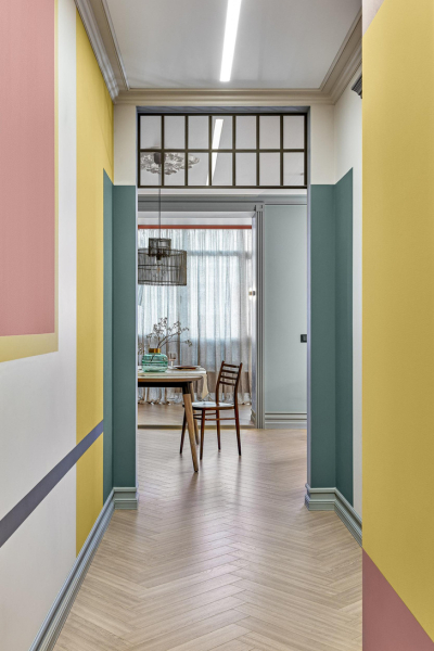 Цветная квартира 100 м&sup2; в Перми