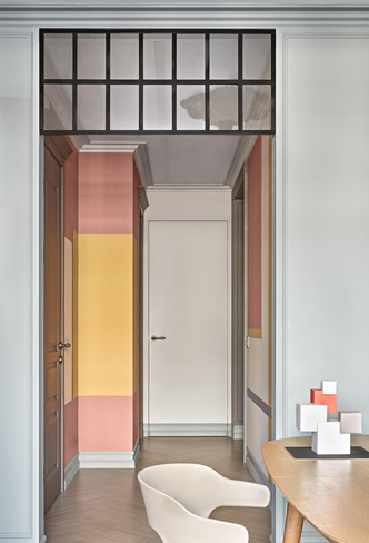 Цветная квартира 100 м&sup2; в Перми